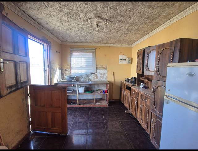 3 BEDROOM HOUSE FOR SALE IN MOTHERWELL NU 5